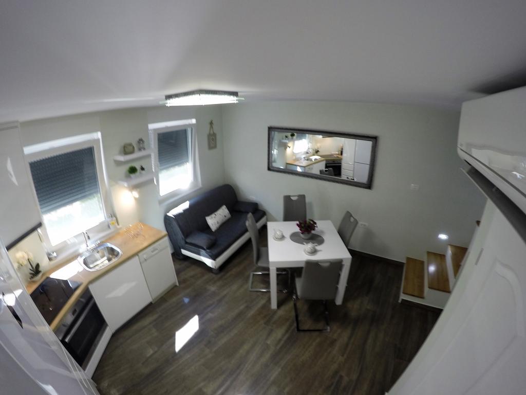 Apartment Ana Arbanasi 扎达尔 外观 照片